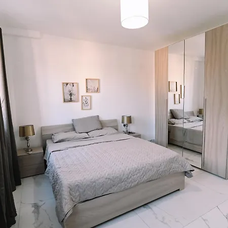 Lägenhet Bright 2 Bedroom Flat In Sliema! *
