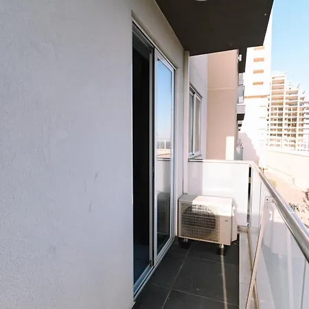 アパート Bright 2 Bedroom Flat In Sliema!