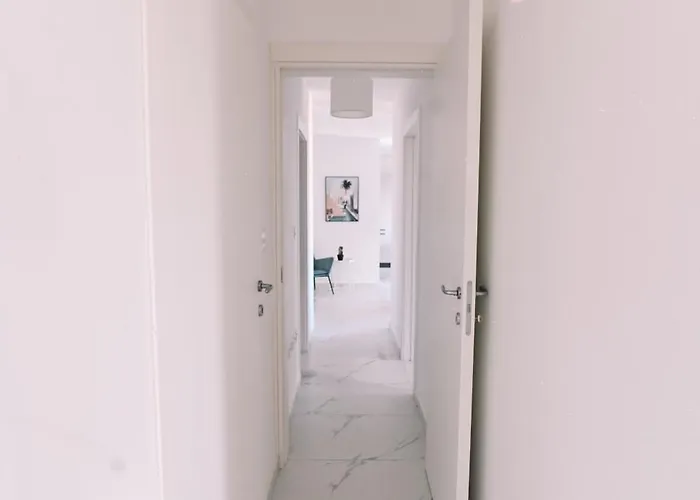 Apartment Bright 2 Bedroom Flat In Sliema! *