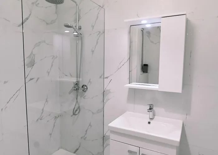 Bright 2 Bedroom Flat In Sliema! *