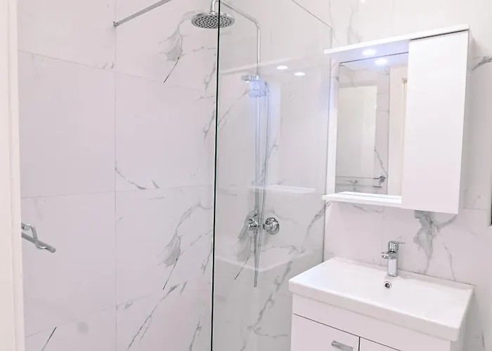 Daire Bright 2 Bedroom Flat In Sliema! Sliema