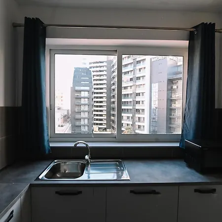 Bright 2 Bedroom Flat In Sliema!