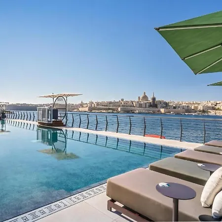 Bright 2 Bedroom Flat In Sliema! Apartman